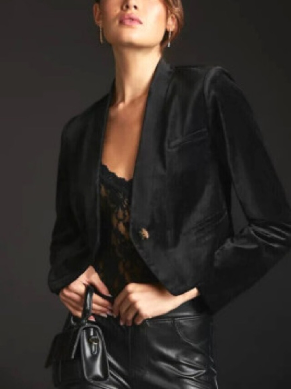 ANTHROPOLOGIE cropped velvet blazer black size 4